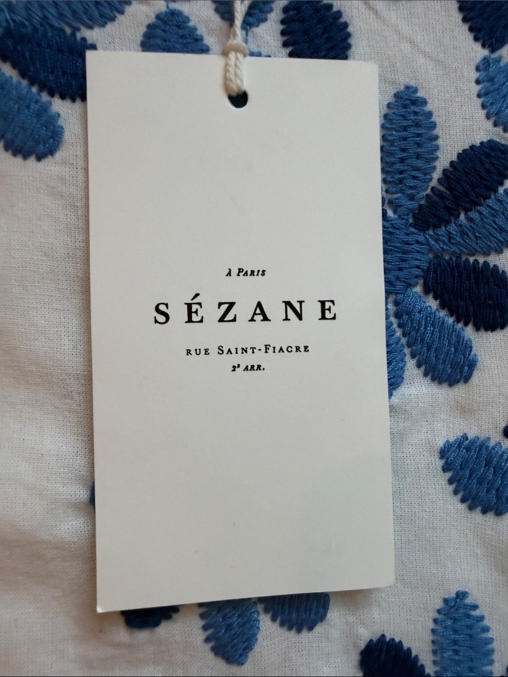 Sezane embroidered top, NWT size 36 - Picture 3 of 4